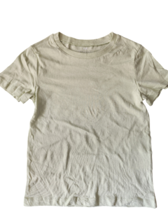 Remera h&m 4 a 6 años