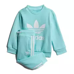 Conjunto Adidas 18 a 24 meses