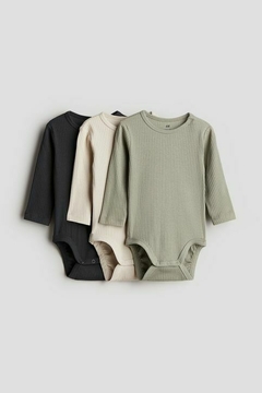 Pack x 3 bodies h&m 12 a 18 meses