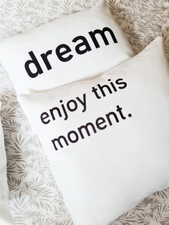 Almohadon enjoy en internet
