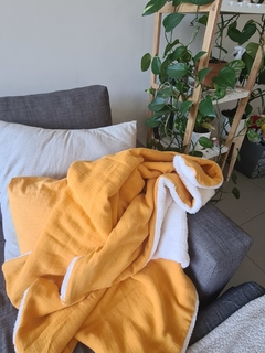 Manta / pie de cama Ontario gris corderito beige - tienda online