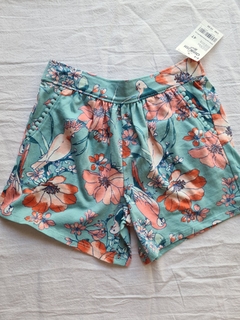 Short OshKosh talle 4 y 5 años