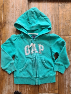 Campera BabyGap 18 a 24 meses
