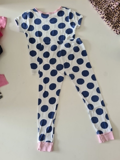 Pijama Carter's talle 5 en internet
