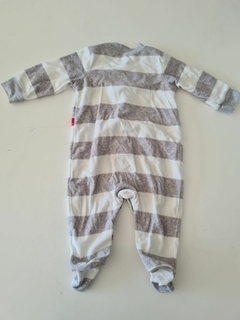 Pijama Carter's 6 meses en internet