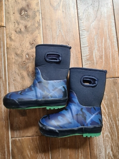 Imagen de Botas lluvia Old Navy Talle 27 17,5 cms de largo