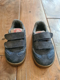 Zapatillas Zara Talle 20 EEUU