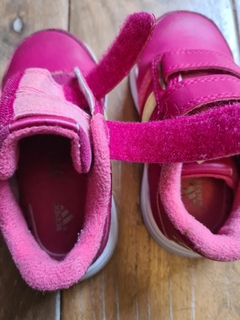 Imagen de Zapatillas Adidas 15,5 cms largo