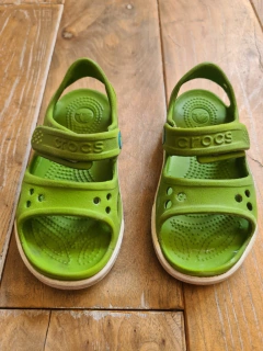 crocs talle 25