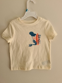 Remera Old Navy 2 años