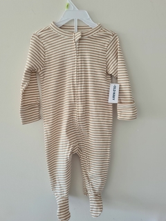 Pijama Old Navy 6 a 9 meses