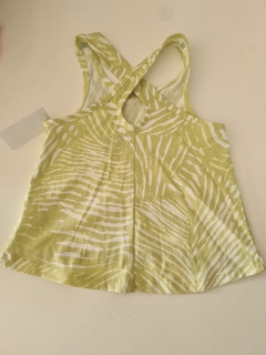 Remera OshKosh Talle 4 y 5 - tienda online