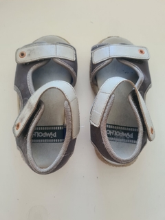 Ojotas con belcro talle 26 - comprar online
