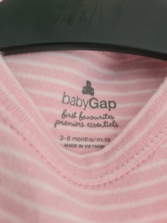 Body baby gap 3 a 6 meses