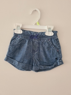 Short OshKosh 9 meses