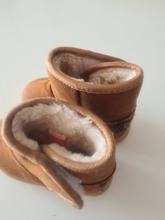 Botas gamuza talle 22 - maria del este