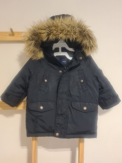 Campera baby gap sky 12 a 18 meses