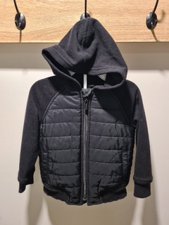 Campera Old Navy talle 2
