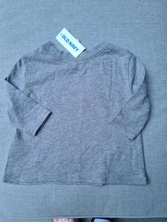 Remera Old Navy - maria del este