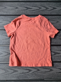 Remera Old Navy talle 2 en internet