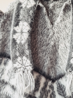 Poncho de Alpaca en internet