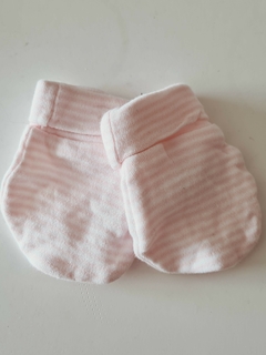 Manoplas George 0 a 3 meses - comprar online