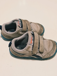 Zapatillas Reebok 23,5 (13 cms largo)