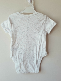 Body Primark 6 a 9 meses en internet