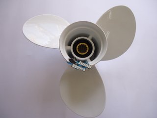 HELICE YAMAHA 40-50-60 11 3-8 x 14 4 TEMPOS
