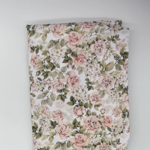 3341011 MANTITA PLUSH ROSES