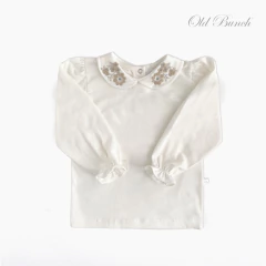 4543006 REMERA CUELLO BORDADO LIBERTY
