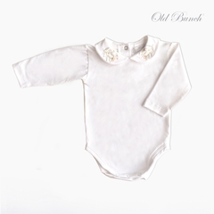 4943003 BODY CUELLO BORDADO RAMITO