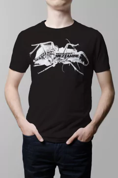 Remera Massive Attack negra hombre