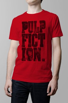 Remera Pul Fiction pelicula roja hombre