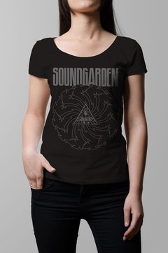 Remera Soundgarden negra mujer