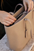 TOTE BAG CON CIERRE VISÓN SOFT