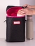 Mochila matera negra y fucsia en internet