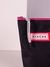 Yerbera negra y fucsia en internet