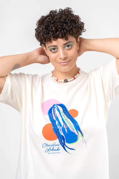 PRE-VENTA Remerón Ellen Off White Ctenoforo Lobado - comprar online