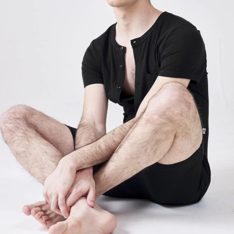 Pijama enterizo CAPRI. Negro