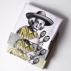 Remera Beto (NG521258) - Nube Negra