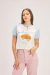Estudio Poster Medialuna Remera Crop - comprar online
