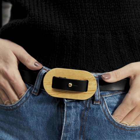 Cinto hebilla cápsula / color negro