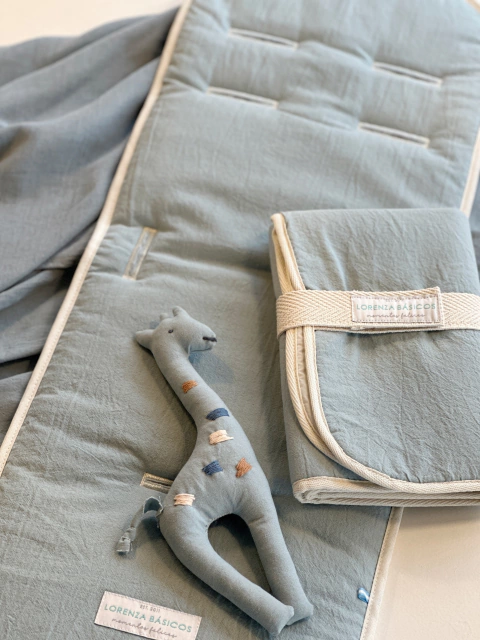 Colchoncito Reversible Tusor Celeste y Natural