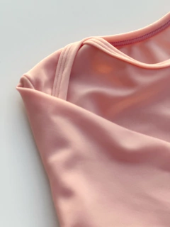 Remera de Lycra Rosa Vintage SolarMax con FPU 50+ - tienda online