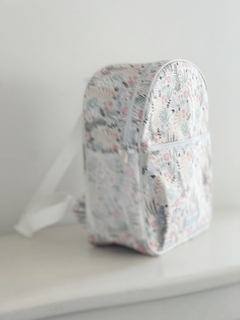 Mochila Flores - comprar online