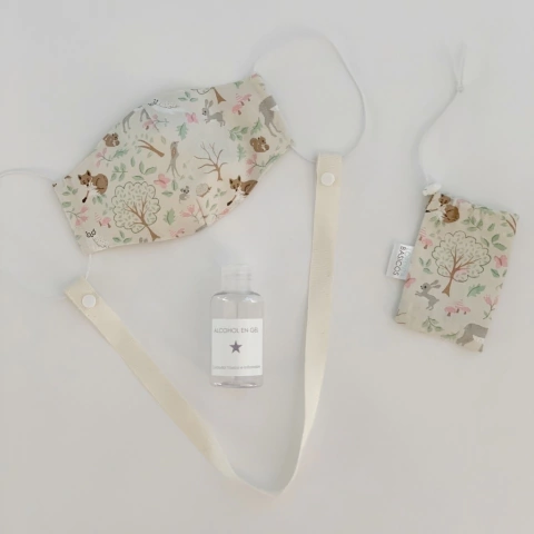 Conjunto Barbijo, Porta Barbijo y Porta Alcohol en Gel Bosque Rosa