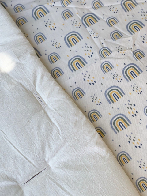 Colchoncito Reversible Rainbow con Tusor Natural