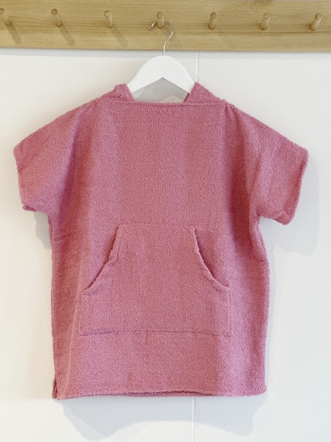 Happy Poncho de Toalla Fucsia, talle 4 a 6 años