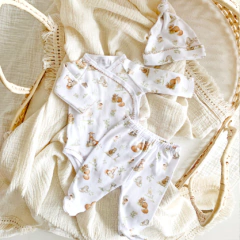 Set Body Cruzado, Ranita y Gorrito Woodland - comprar online